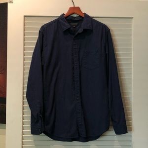 Men’s Banana Republic button down shirt